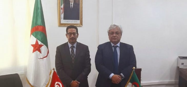العلاقات الجزائرية التونسية في المجال الصيدلاني محور  لقاء وزير الصناعة الصيدلانية بالسفير التونسي بالجزائر.