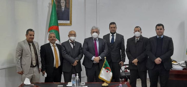 وزير الصناعة الصيدلانية يستقبل المدير العام للبحوث والإعلام الدّوائي بالهيئة العليا للأدوية بالجمهورية اليمنية