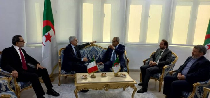 تعزيز التعاون بين الجزائر و أيطاليا من أجل ضمان و تحقيق السيادة الصيدلانية