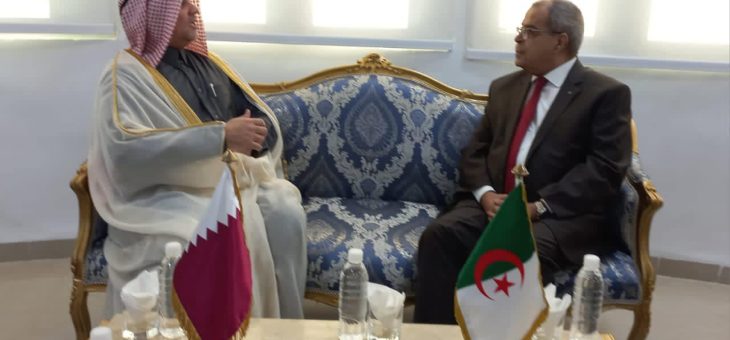 تعزيز العلاقات الجزائرية القطرية
