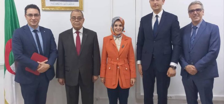 تعزيز الشراكة الجزائرية التركية