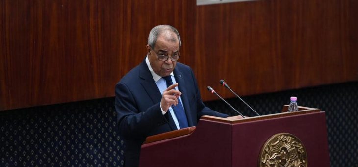 وزير الصناعة الصيدلانية السيد علي عون في رد على أسئلة النواب بالمجلس الشعبي الوطني