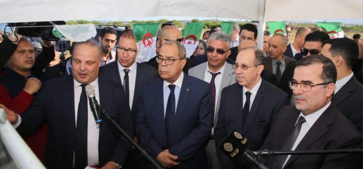 وزير الصناعة يعاين بعنابة المنطقة الصناعية برحال توسعة