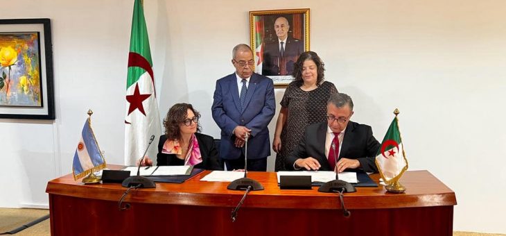 التعاون الجزائري الأرجنتيني: توقيع مذكرة تفاهم بين الوكالة الوطنية للمواد الصيدلانية (ANPP) والإدارة الوطنية للأدوية والأغذية والتكنولوجيا الطبية الأرجنتينية (ANMAT)،